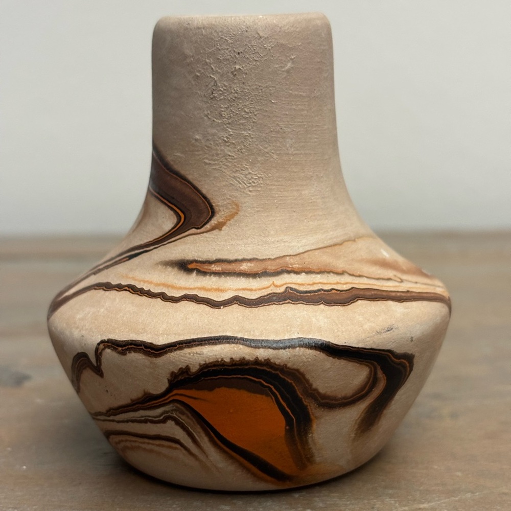 Vintage Nemadji Pottery Swirl Vase, tan, orange, and browns. 3.5 in. Tall